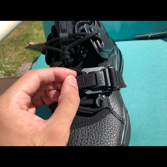 Nike Air Force 270 Triple Black Sneakers - Picture 3 of 8